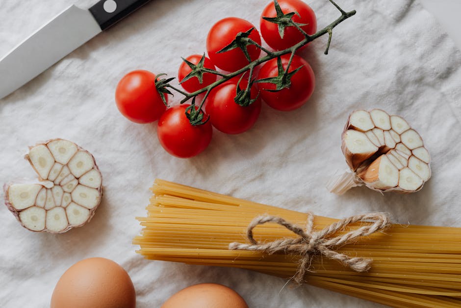 What is the best way to store leftover pasta?