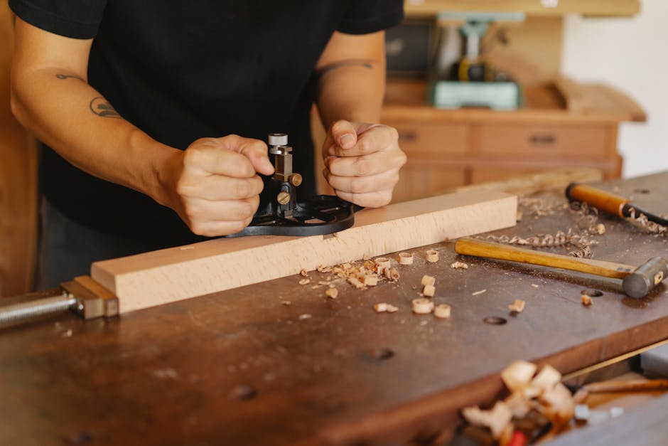 Which tools are best for wood carving?