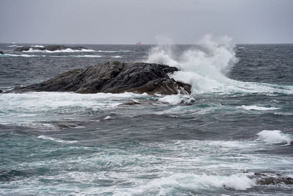 How does the ocean impact weather patterns?